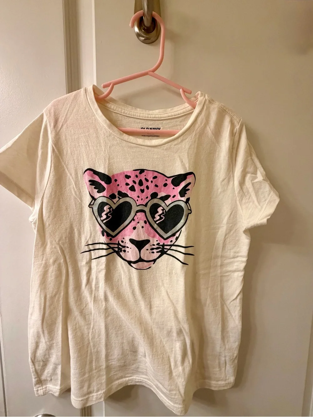 Old Navy White Tee with Pink Leopard Wearing Black Heart Sunglasses